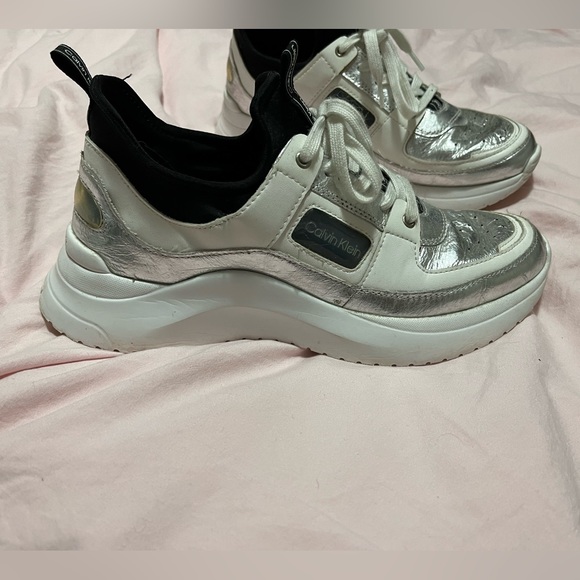 Calvin Klein - Women’s Neoprene runners - Picture 2 of 3